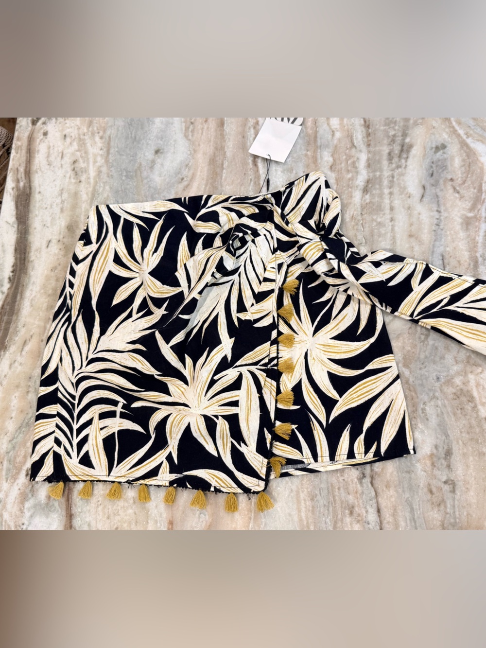 NWT Women’s ZARA tropical printed pareo tassel wrap mini skirt- Size XS - Picture 6 of 11